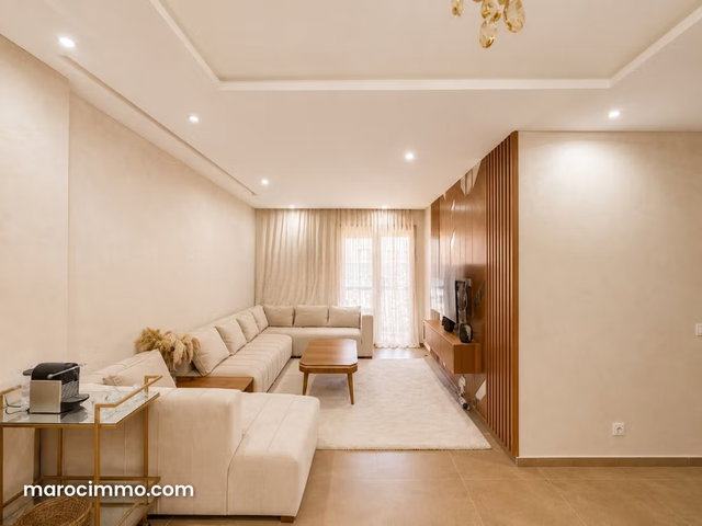 Magnifique Appartement Meublé et Rénové Semlalia — 3