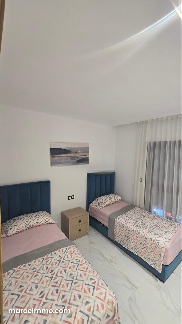 Bel appartement en location à M'Diq. 2 belles chambres. Meublé — 3