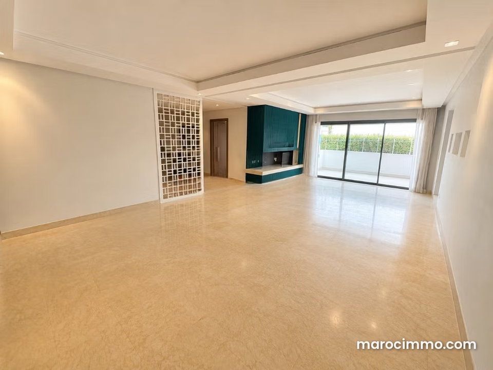 Superbe appartement vide au RDC dans une résidence de standing