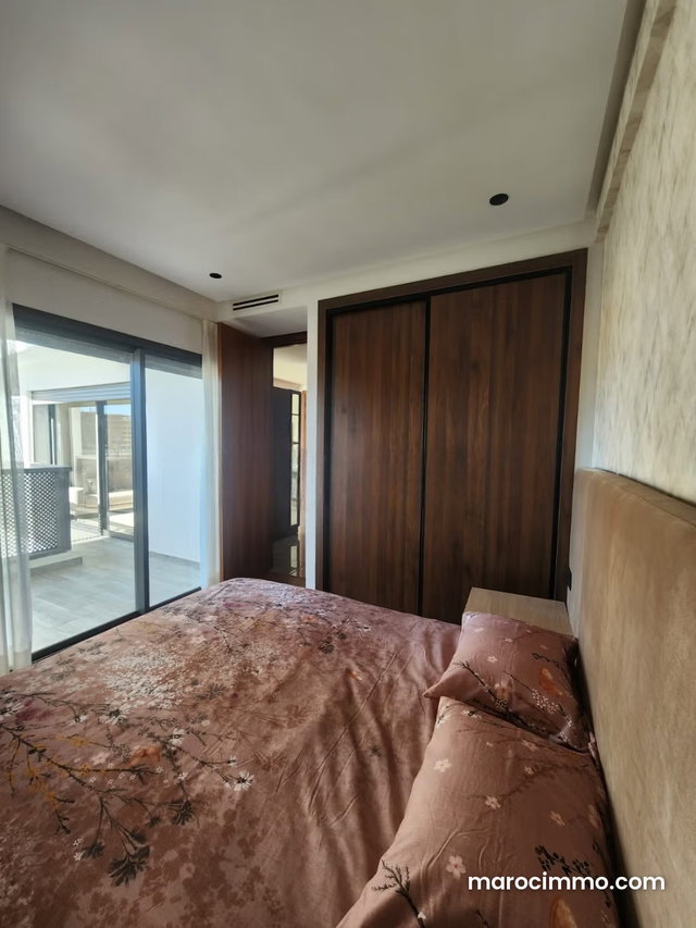 Cosy Studio Meublé de Luxe 64m2 à Cfc Sans Vis àVi — 4