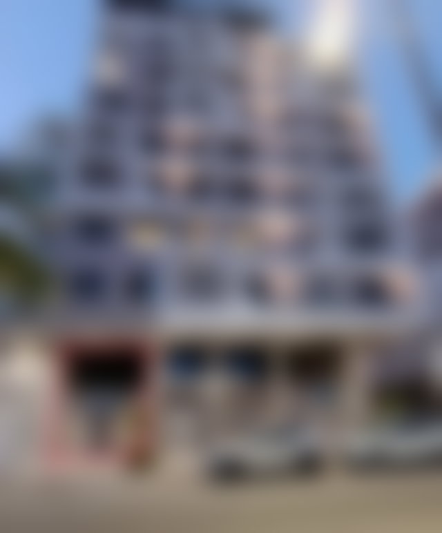 محل تجاري عصري للإيجار بحي الإداري في طنجة — 2