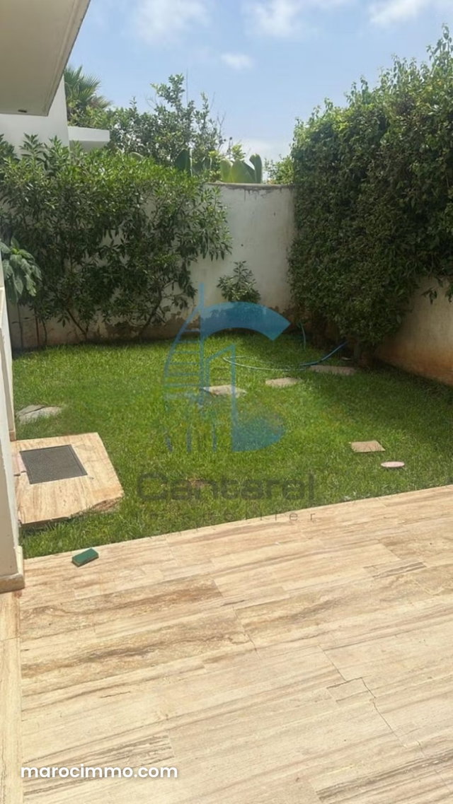 250 sqm Villa for Rent – Secure Residence – Dar Bouazza — 3