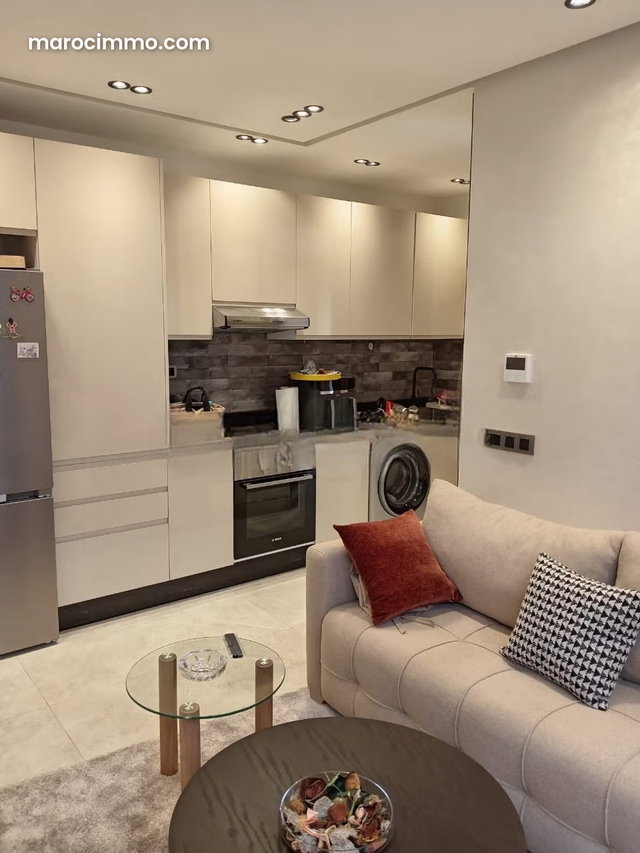 Magnifique studio location meublee moderne neuf — 2