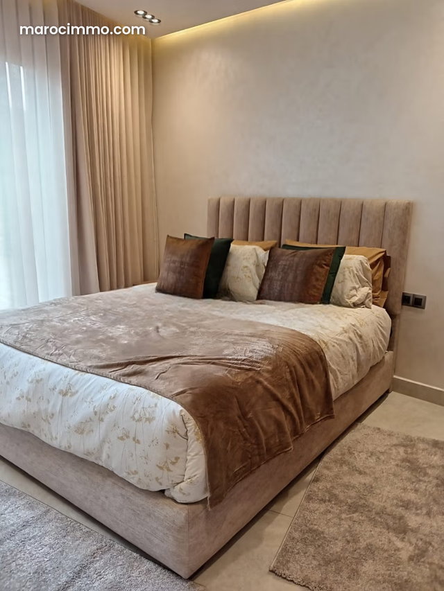 Magnifique studio location meublee moderne neuf — 3