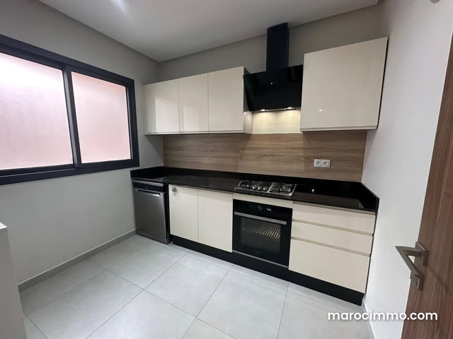 Beautiful Furnished 3-Bedroom Apartment — 5