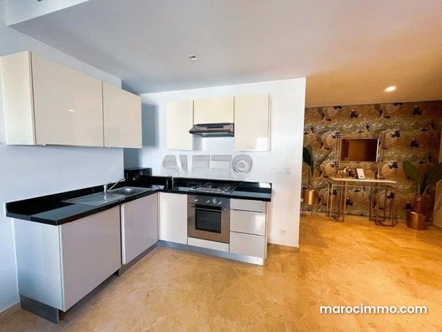 Beautiful FURNISHED Studio for Rent CFC — 3