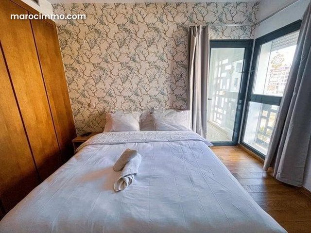 Beautiful FURNISHED Studio for Rent CFC — 5