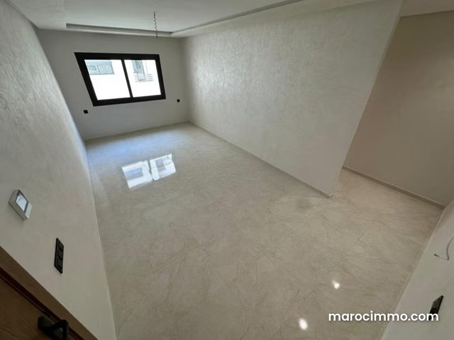 Bel appartement moderne de 91 m² en location — 4