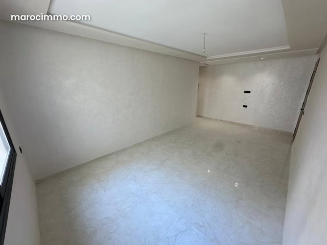 Bel appartement moderne de 91 m² en location — 2