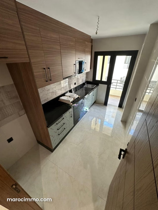 Bel appartement moderne de 91 m² en location — 3