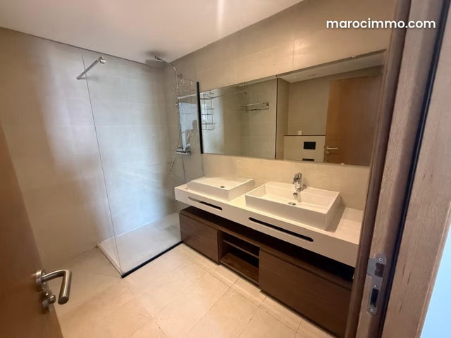 Location bien immobilier à Gauthier. 2 chambres — 4