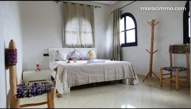 Superbe maison en pierre — 4