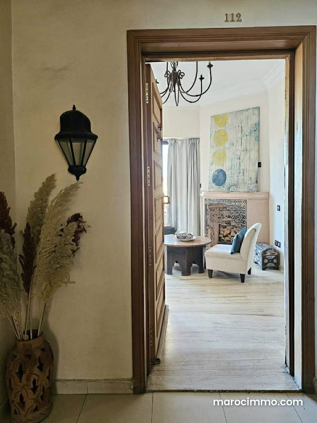 3 chambres vide ou meuble avec grande terrasse — 5