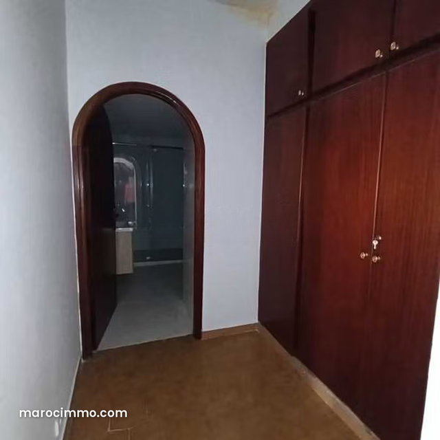 Appartement à Louer de 187.0 m² à Rabat, Haut Agdal — 4