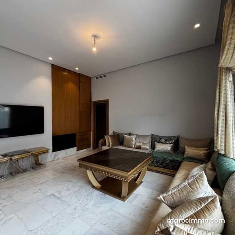 Appartement meublé avec jardin à louer à Dar Bouazza — Dar Bouazza