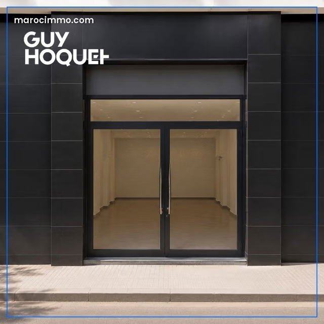Local commercial Racine 56 m² plus 25 de mezzanine — Casablanca