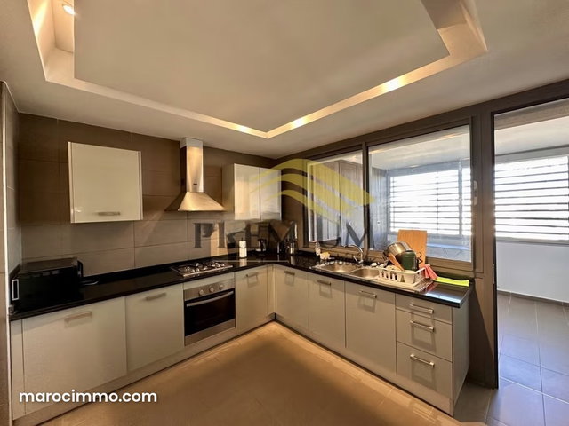 Appartement meuble avec terrasse — 5