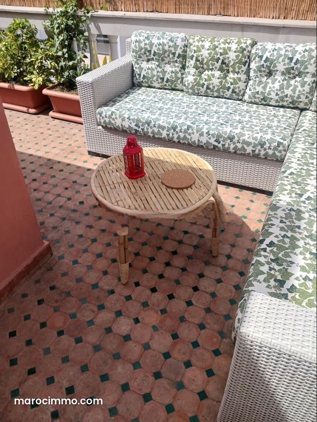 Meublé Moderne 3 chambres avec Terrasse de 45m² — Casablanca