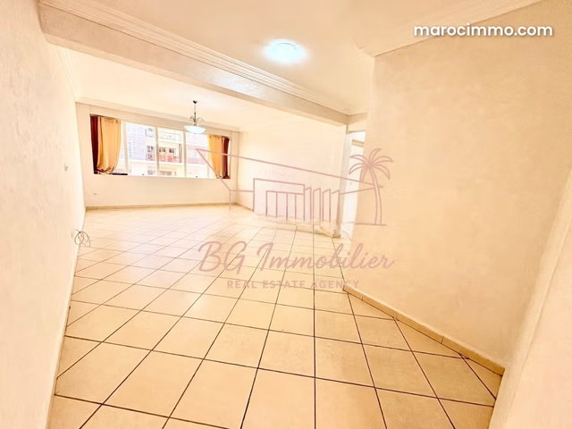 Joli appartement rénové 2 chambres quartier Founti — 2
