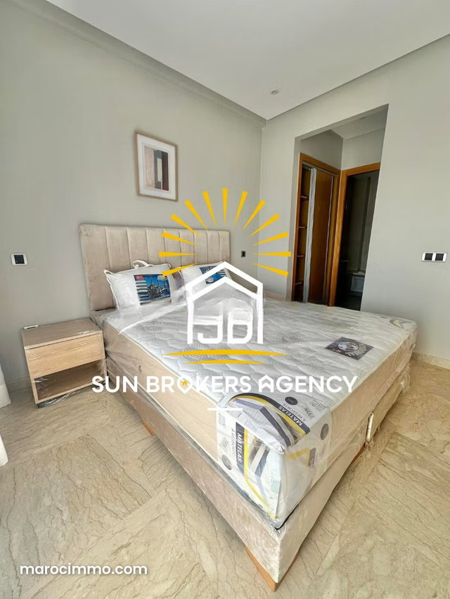 Louez cet appartement à Palmier. Superficie 140 m². Bien meublé — 3