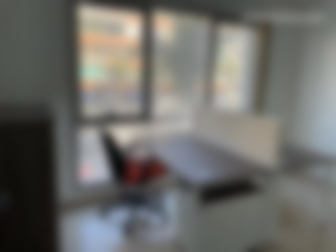 مكتب مشرق للكراء بحي المعاريف في الدار البيضاء