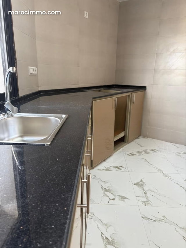 Appartement très agréable les hopitaux — 5