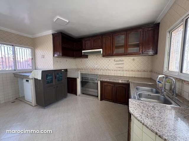 Furnished villa located next to Hivernage — 5