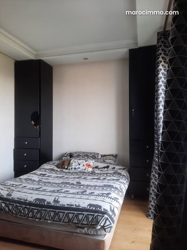 Studio meublé, vue imprenable sur le parc — 3
