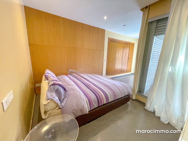 Louez cet appartement à Gauthier. Surface totale 110 m². Meublé — 4