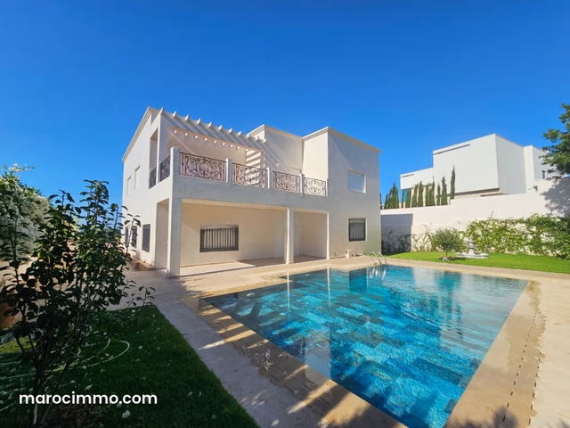 Villa de luxe à malabata — Tanger