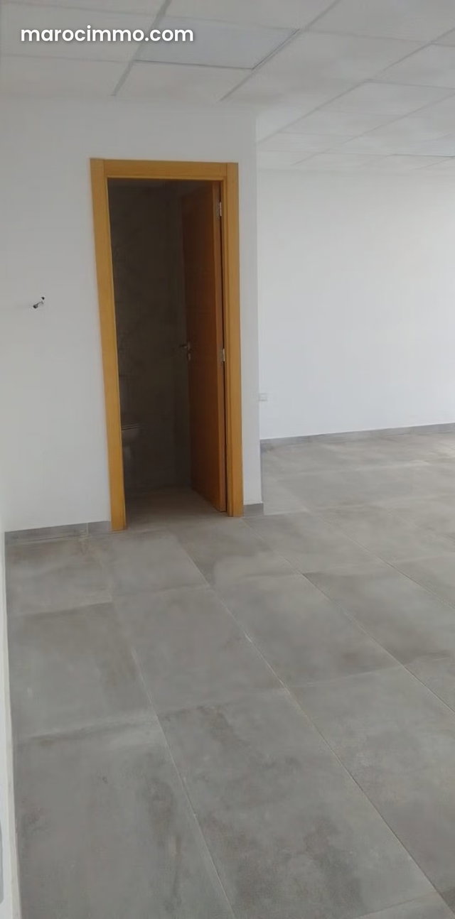 À louer – Bureau de à Bouskoura – Quartier Izdihar — 3