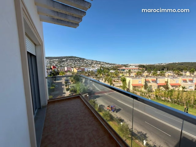 Appartement a louer complexe avec piscine — 5