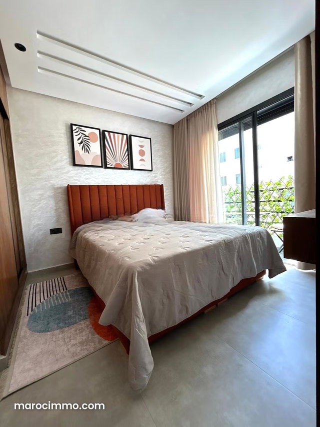 Studio neuf meublé ensoleillé et bien situé — 5