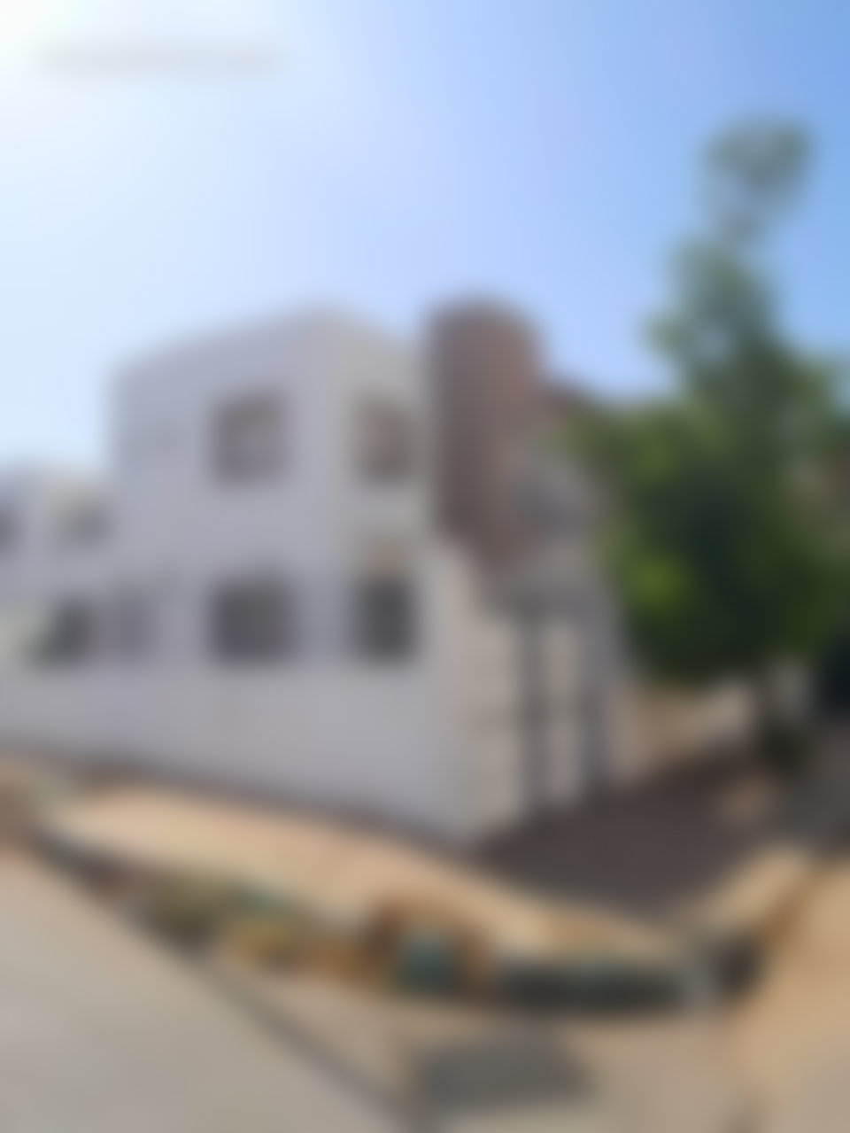 فيلا مريحة مع حديقة وكراج للكراء في نواصر