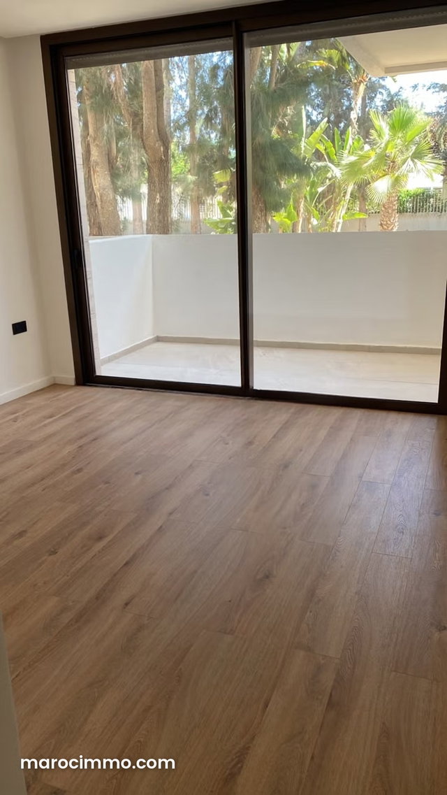 Apartment with Beautiful Garden at the Orangery — 4