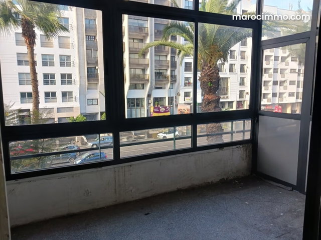 Appartement à louer à Bourgogne Est Calme — 3