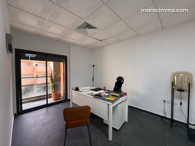 Plateau bureau en location en plein centre de gueliz — 2