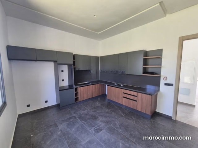 Villa de 600m² 5 chambres piscine — 3