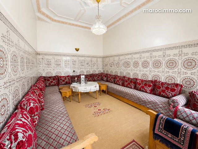 Riad 6/7 Chambres Sous Location Autorisée — 2