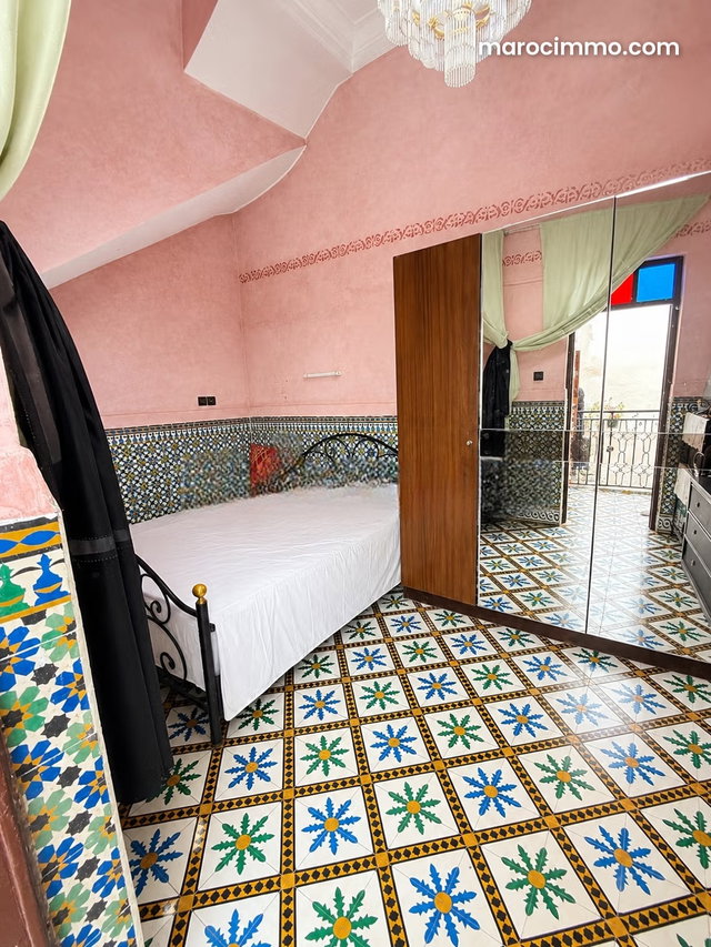 Riad 6/7 Chambres Sous Location Autorisée — 4