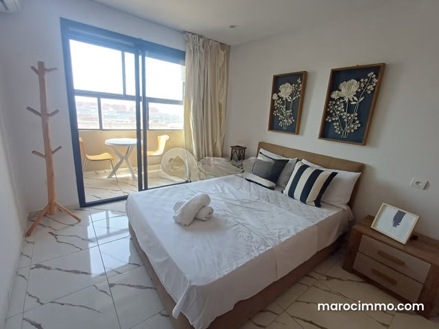 Studio à louer 55 m² Roches Noires Casablanca — 2