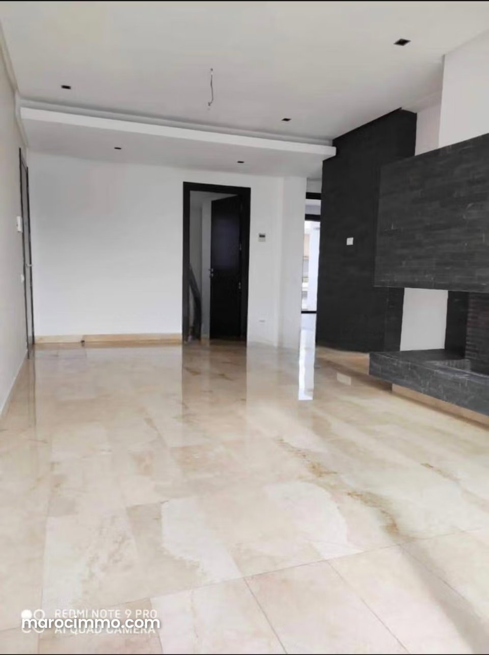 Beautiful Apartment for Rent in Ville Verte. 2 Bedrooms. With Elevator and Terrace