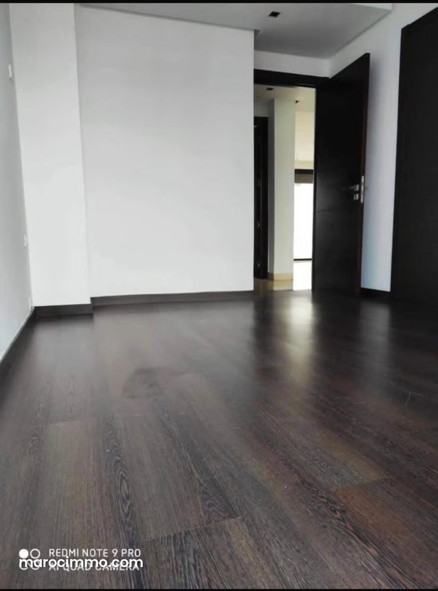 Beautiful Apartment for Rent in Ville Verte. 2 Bedrooms. With Elevator and Terrace — 4