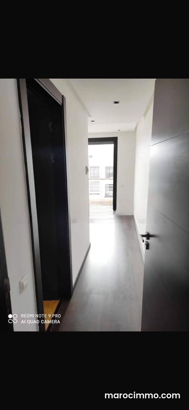 Beautiful Apartment for Rent in Ville Verte. 2 Bedrooms. With Elevator and Terrace — 3