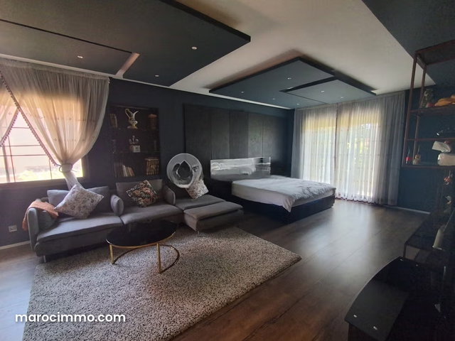 330 m², 3 Bedroom Villa for Sale in Skhirate Témara — 3