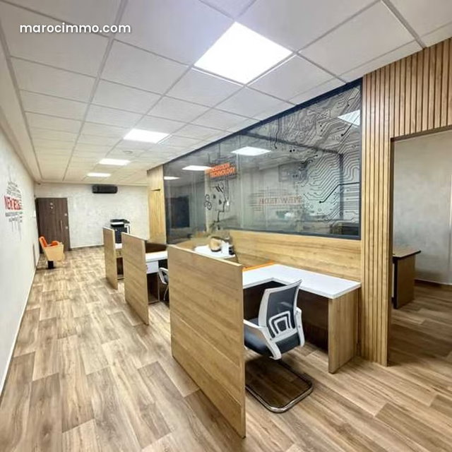 Bureau à Vendre de 103.0 m² à Marrakech, Quartier Industriel De Sidi Ghanem — 4