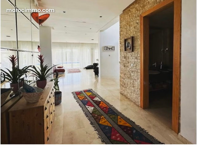 Superbe villa à louer à Ville Verte. 5 belles chambres. Meublé — 4