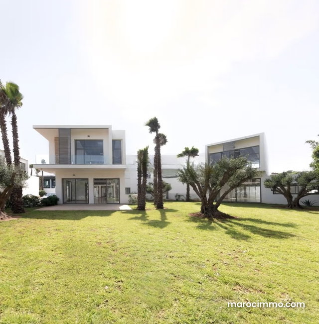 Villa professionnelle de standing 627m² Val d'Anfa — 3