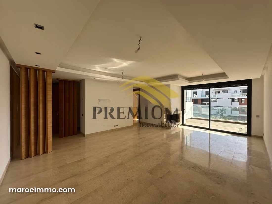 Appartement haut standing avec terrasse à louer à Souissi, Rabat — Rabat