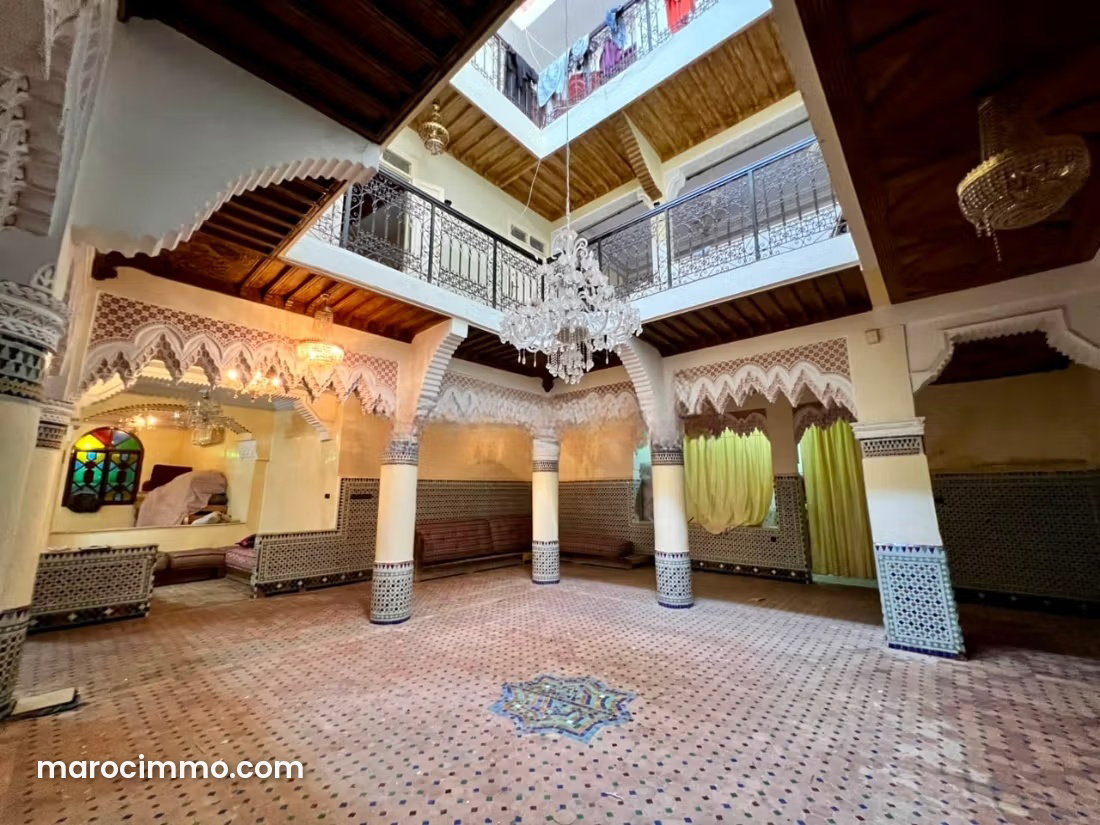 Maison de caractère à vendre au Michouar, Médina de Marrakech — Marrakech